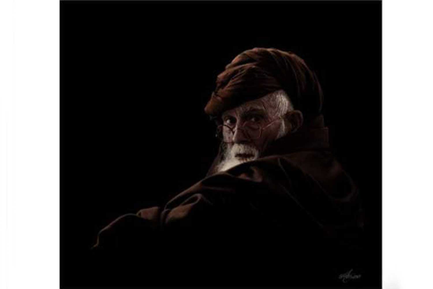 Ali Hasaan (3)